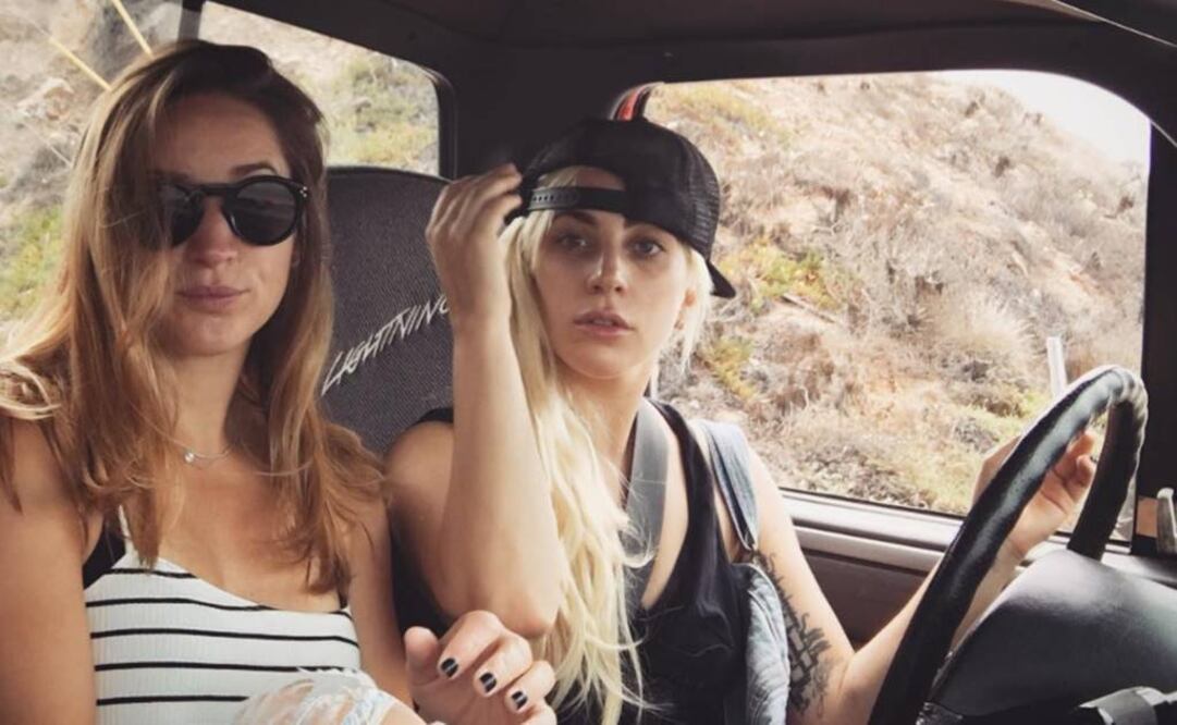 Gaga compartió varias imágenes en sus redes sociales del momento. (Foto de Instagram)