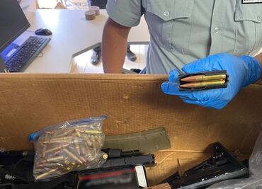 Detienen a persona con arsenal en puente fronterizo de Ciudad Juárez