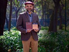 Lo no racional y su fuerza en dos libros