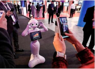 Pepper, Robelf e Ijini, los robots que enamoran en el MWC