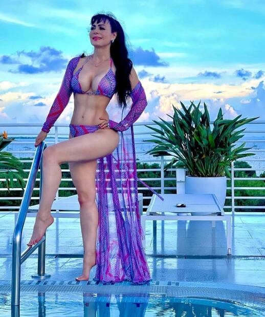 Maribel Guardia se corona como la reina de los vestidos cut out a los 63 años