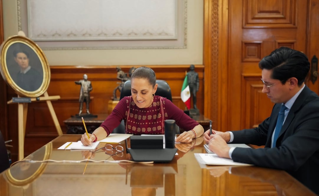 La presidenta de México, Claudia Sheinbaum, y el cancilller Roberto Velasco. Foto: X @Claudiashein