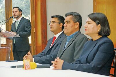  Cambios en el gabinete de Alejandro Murat; dimiten dos funcionarios