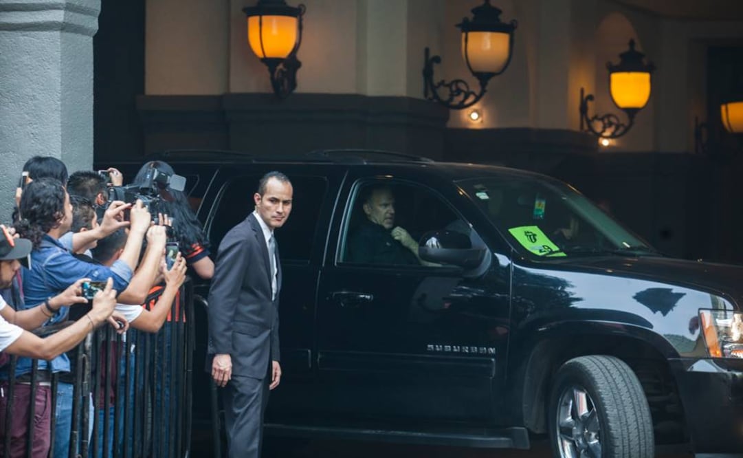 Keith Richards, Charlie Watts y Ron Wood viajaron en una camioneta negra, Mick Jagger salió a bordo del auto compacto. (FOTO: Cristopher Rogel Blanquet / EL UNIVERSAL)