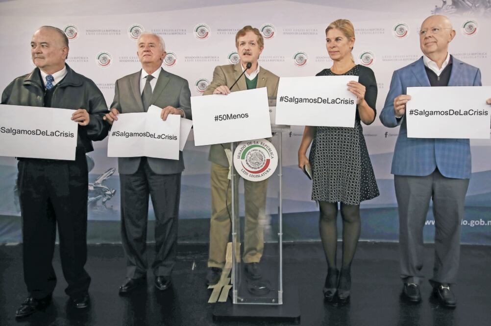 Un grupo de legisladores del PAN expuso que los privilegios para senadores cuestan al año 89 millones 600 mil pesos al erario (ALEJANDRO ACOSTA. EL UNIVERSAL)