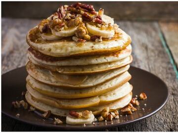 #RECETA Deliciosos hot cakes de plátano y avena