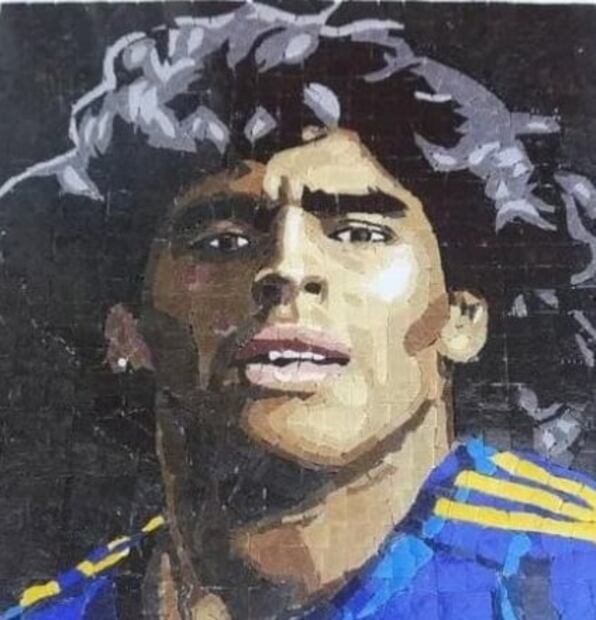 Con un mural recuerdan a Maradona a dos meses de su muerte