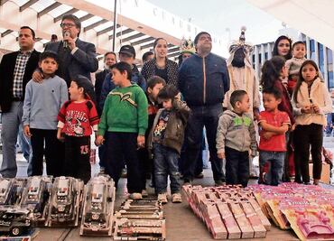 En tres meses se han retirado casi 4 mil puestos metálicos: Monreal