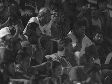 Aficionado explota contra jugadores del Veracruz