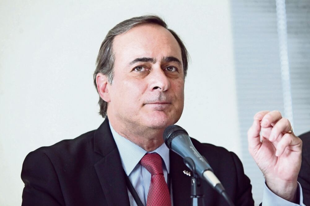 Juan Pablo Castañón dijo que para el primer trimestre de 2017 se espera un incremento de la inflación, ligado a un alza en gasolinas y el tipo de cambio. (ARCHIVO EL UNIVERSAL)