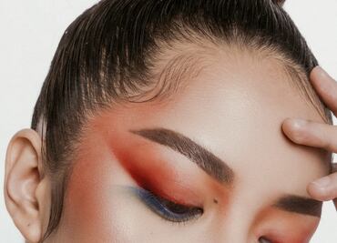 Tips para aplicar perfectamente las sombras, sin grumos ni pliegues