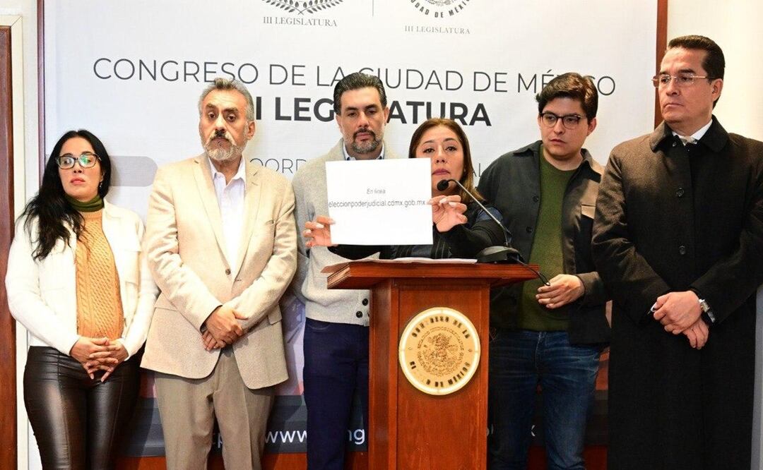 "No volverá a pasar", dice Xóchitl Bravo sobre que haya más hombres en Comité de Evaluación de elección judicial. Foto: Especial