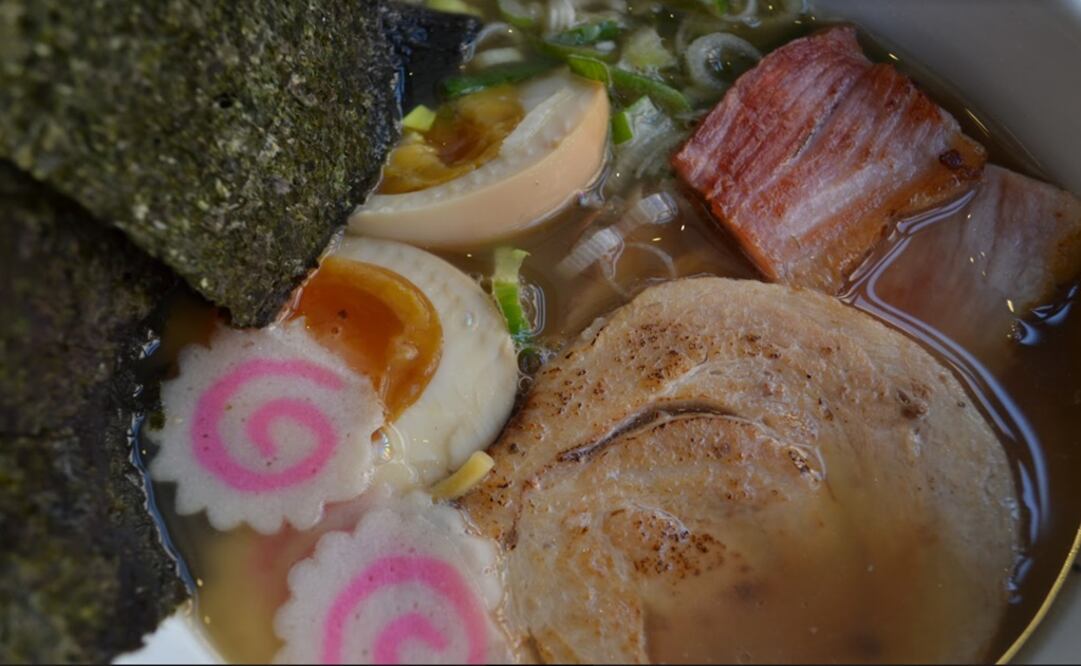 Ramen—the Japanese soul food that has spread all over the globe—posses five key elements—broth, sauce, noodles, toppings, and oil—that appeal to taste, aroma, texture and aesthetic which in turn derive in a dish both versatile and delicate -