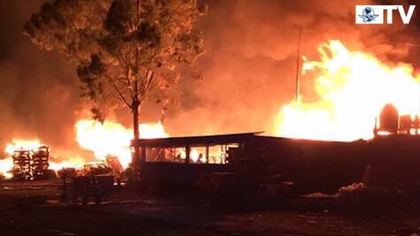 Controlan incendio en Central de Abastos de Puebla