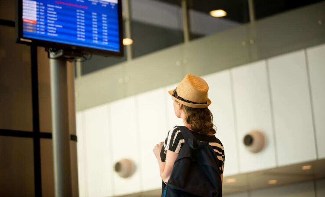 Aeropuertos de GAP incrementan su utilidad neta durante el primer trimestre de 2025. Fuente: Freepik