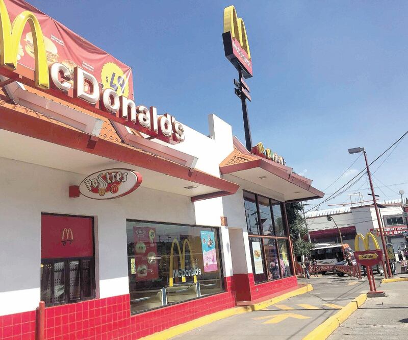McDonald’s México cuenta con alrededor de 400 restaurantes y emplea a más de 10 mil personas de forma directa. Foto: ARCHIVO EL UNIVERSAL