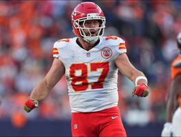 Travis Kelce se convirtió en el máximo anotador de touchdowns en la historia de los Chiefs de Kansas City