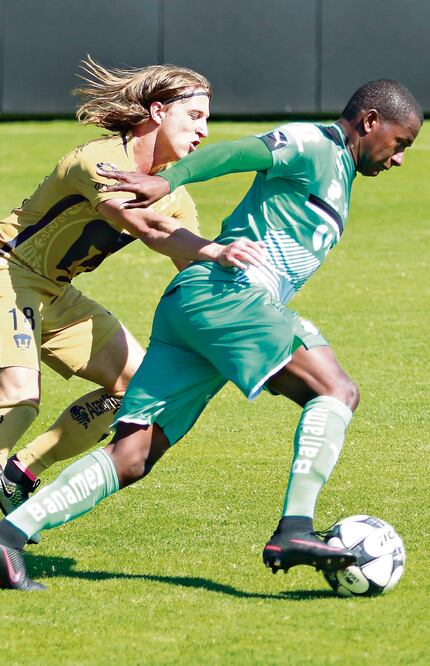 El duelo amistoso se jugó a cuatro tiempos de 30 minutos cada uno (ÁLVARO PAULÍN. IMAGO7)