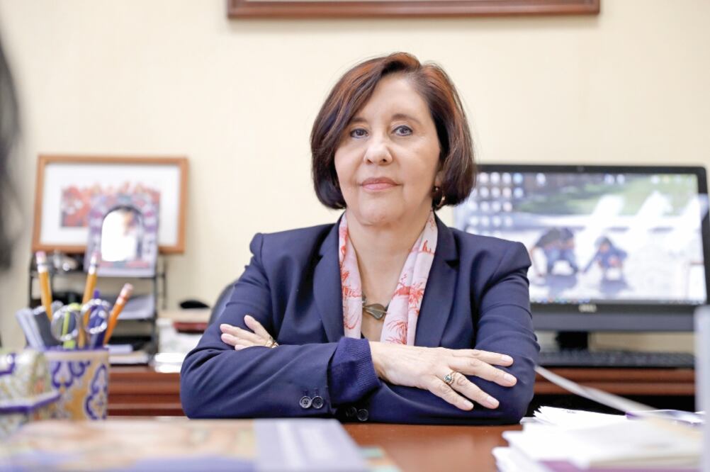 Teresita Corona Vázquez Presidenta de la Academia Nacional de Medicina (LUIS CORTÉS. EL UNIVERSAL)