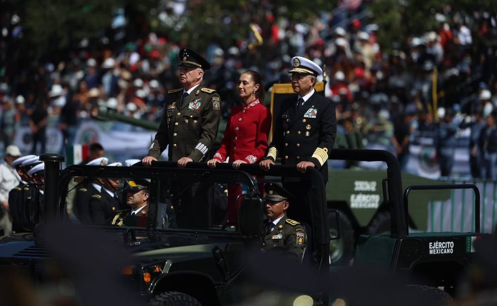 Pase de revista de la presidenta Claudia Sheinbaum, previo al Desfile Cívico Militar por el 216 Aniversario del Grito de Independencia, el 16 de septiembre de 2026. Foto: Hugo Salvador/ EL UNIVERSAL