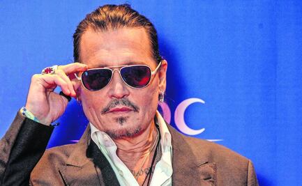  Johnny Depp asiste a gala en Arabia Saudita para honrar a las mujeres en el cine