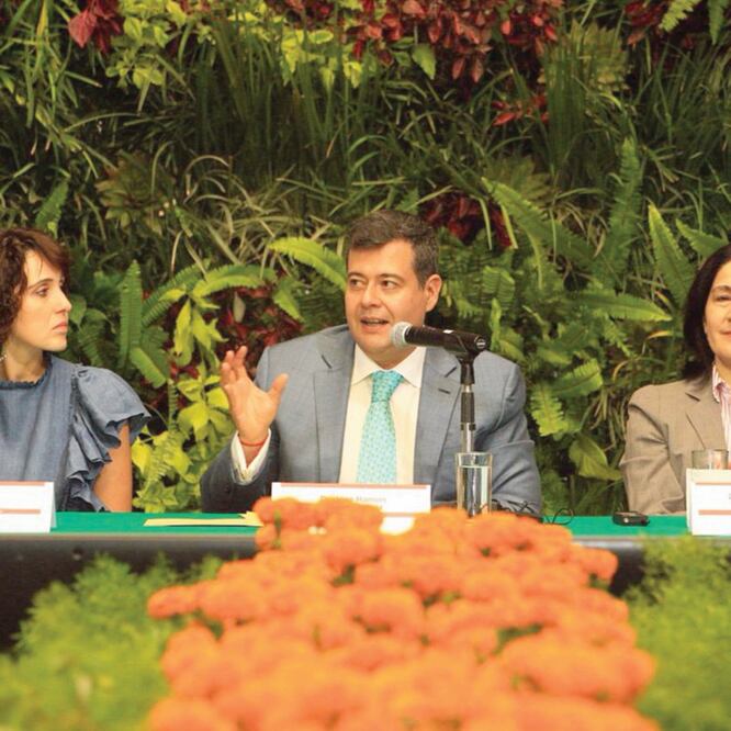 El jefe de Gobierno, José Ramón Amieva, presentó un estudio sobre la implicación de la calidad del aire en la salud. (TOMADA DE TWITTER)