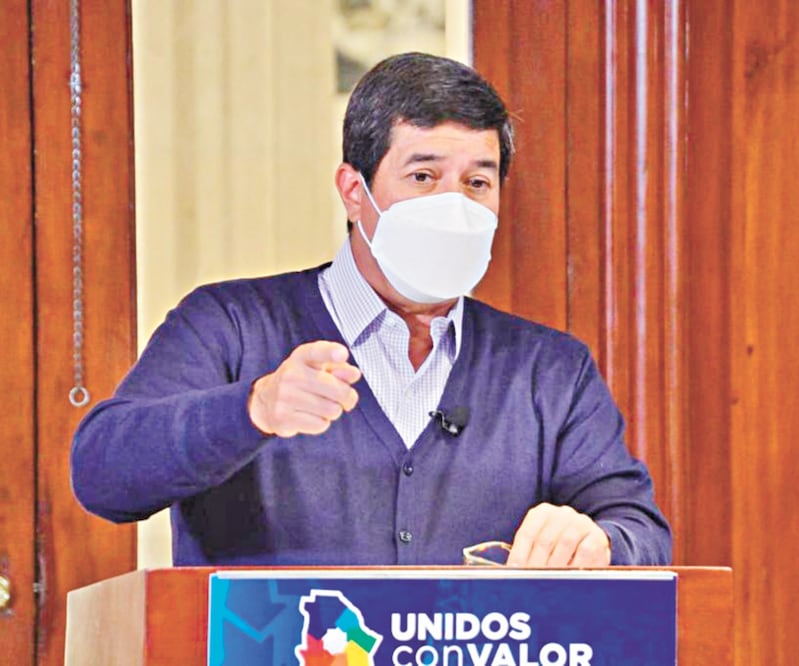El gobernador de Chihuahua dijo que la entidad terminará aportando 42% de todo el pago de agua del país. ESPECIAL