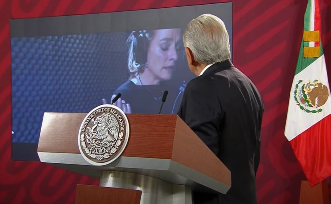 López Obrador pidió que se pusiera "El Necio", pero en voz de su esposa. Foto: Captura de pantalla