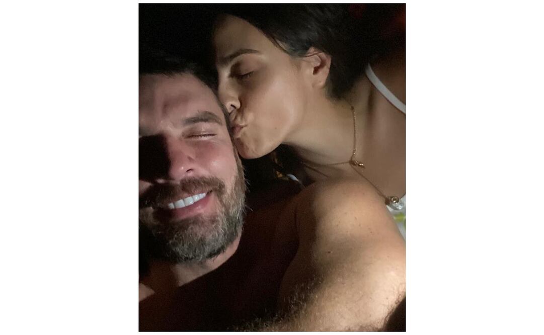 Julián Gil y Valeria Marín. Foto: Instagram