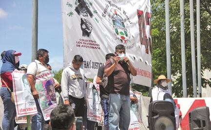 No hay voluntad para investigar a militares por caso Ayotzinapa: abogado