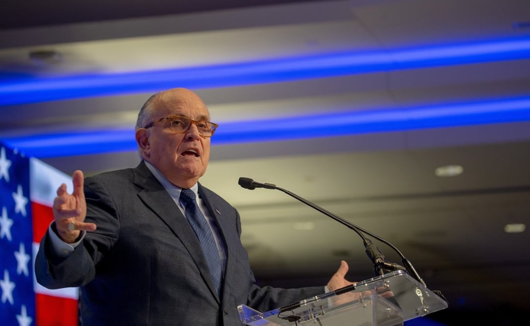 Rudy Giuliani calificó los 130 mil dólares que Cohen pagó a Daniels en el 2016 como un pago para resolver una molestia (Foto: AFP)