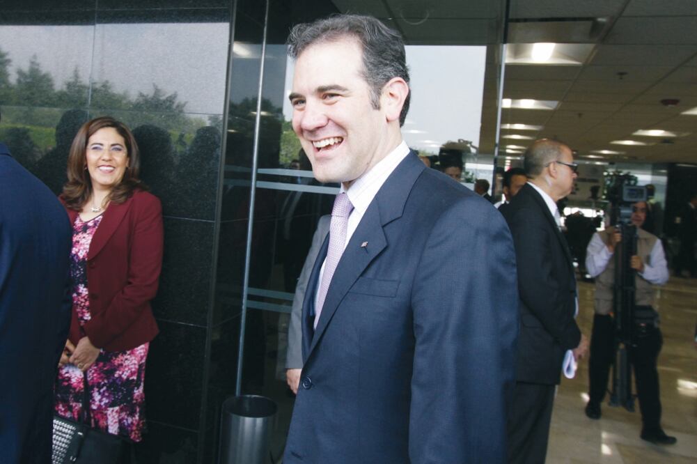 El consejero presidente del INE, Lorenzo Córdova, en San Lázaro durante la recepción de constancias de los 300 distritos de los próximos diputados (CARLOS MEJIA. EL UNIVERSAL)
