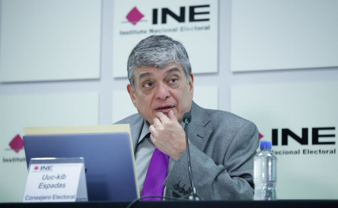 Conferencia de prensa con el consejero Uuc-Kib Espadas Anxina, en la sala de prensa del INE este martes 20 de enero de 2026. Foto: Fernanda Rojas/ EL UNIVERSAL