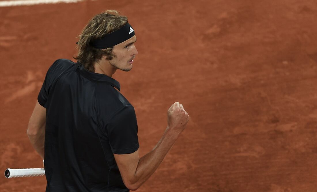 Alexander Zverev festeja el triunfo en París / Foto: AP