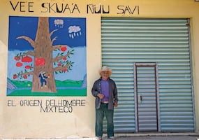Luchan por sobrevivir en escuela Ñuu Savi