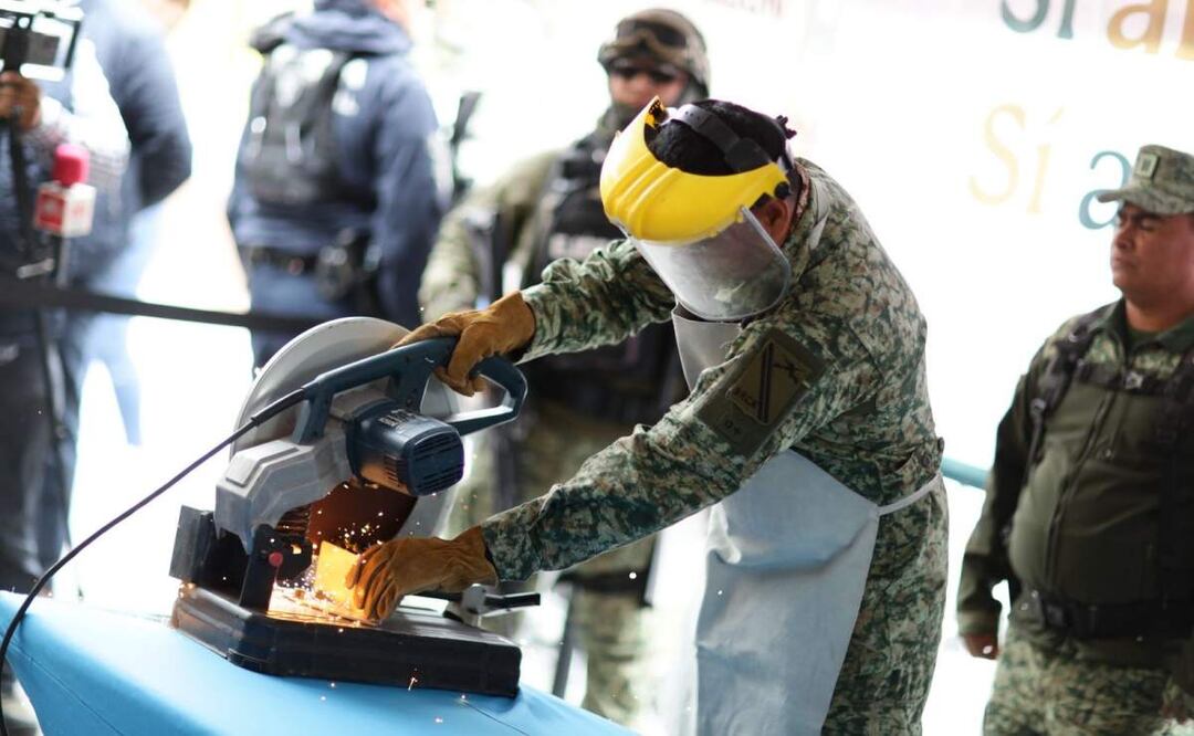 El programa “Sí al desarme, sí a la paz” en Ciudad Juárez, Chihuahua, busca que las personas cambien armas por dinero (06/03/2025). Foto: Especial