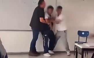 Cesan a profesor de secundaria en Guanajuato por conductas inapropiadas contra alumnos; padres exigen investigación