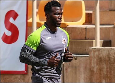 Se le caen contrataciones a LBM y le roban jugadores