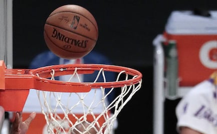 NBA suspende partido por Covid-19 un día después de iniciar la nueva temporada 