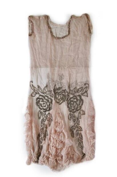 Vestido estilo flapper de los años 20 que pertenece a la colección del Seminario de Estudios sobre Indumentaria y Modas en México.Foto: SEIMM.