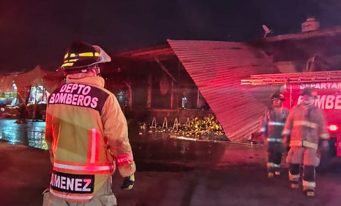 Se incendian 5 bodegas en Cuautla, Morelos. foto: Especial