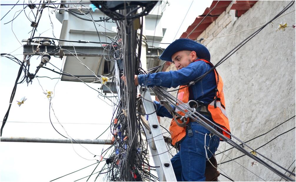Coyoacán ha retirado 40 toneladas de cableado en desuso. Foto: Especial