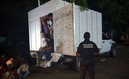 Hallan en Veracruz a 43 indocumentados hacinados en camión
