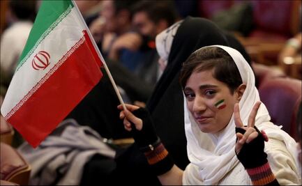 La Federación de Futbol de Irán confirma que las mujeres regresarán a las tribunas de los estadios