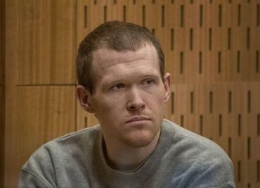 Dan cadena perpetua a hombre que transmitió ataques contra mezquitas en Nueva Zelanda