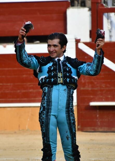 Rafaelillo vence al tiempo en Tijuana