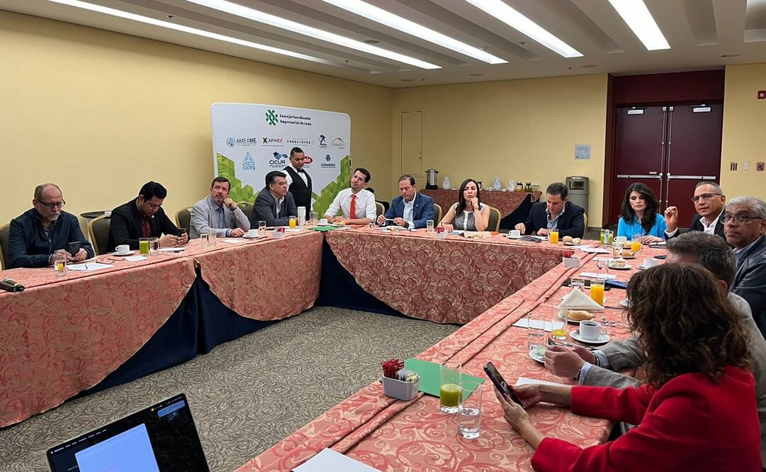 Crece temor entre empresarios; denuncian 31 extorsiones diarias. Foto: especial