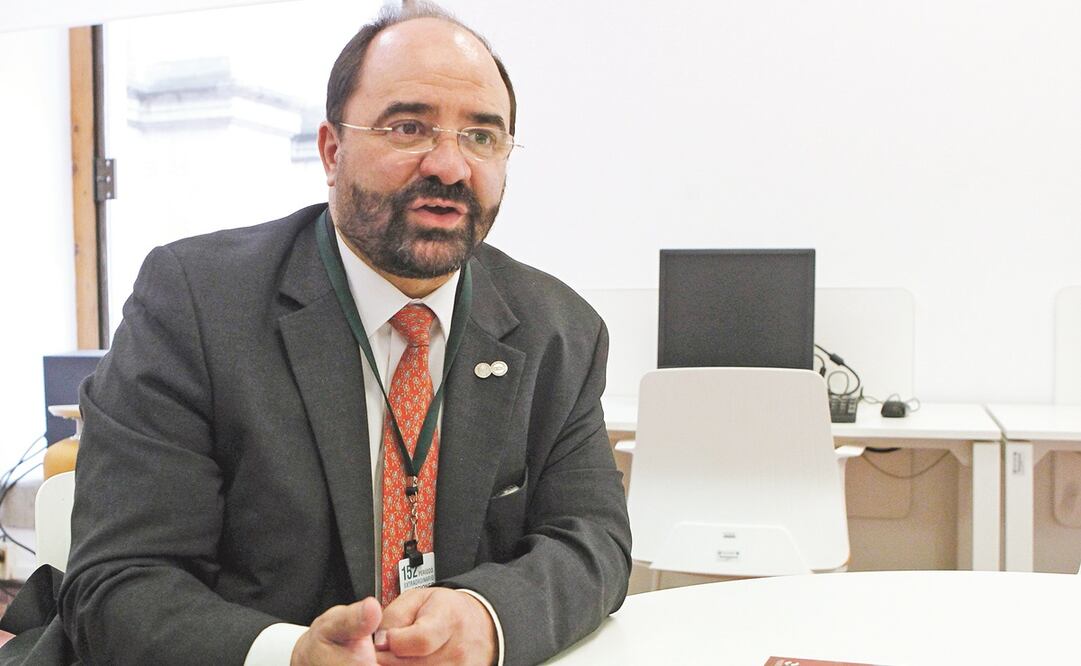 El senador Emilio Álvarez Icaza reviró las críticas del presidente Andrés Manuel López Obrador en su contra y dijo que farsante es quien dice respetar los derechos humanos y los viola sistemáticamente. Foto: Archivo/EL UNIVERSAL