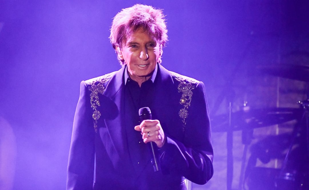 Manilow, de 82 años, anunció que fue diagnosticado con cáncer de pulmón. Foto: AP.