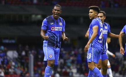 Cruz Azul vence al Querétaro y respira en el Apertura 2021